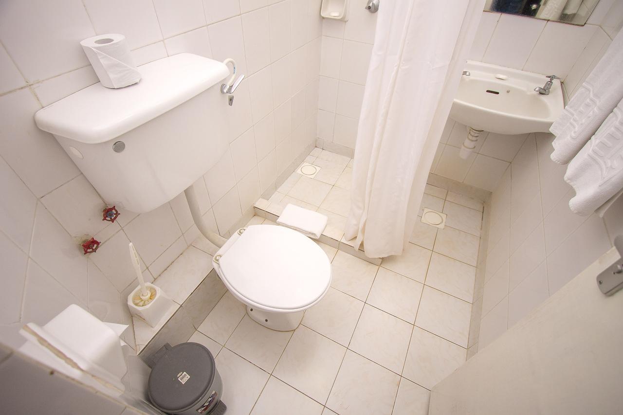 Milele Hotel Найроби Экстерьер фото