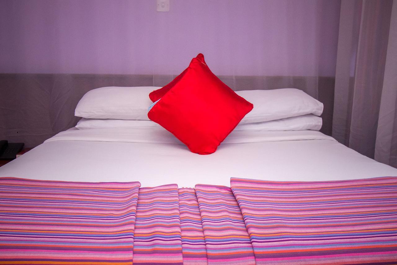 Milele Hotel Найроби Экстерьер фото