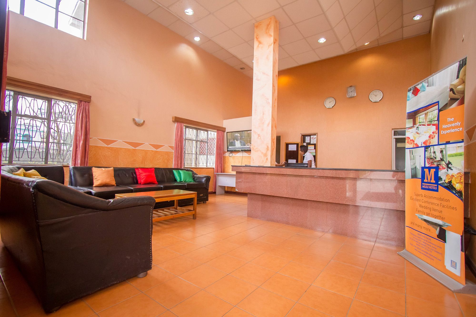 Milele Hotel Найроби Экстерьер фото
